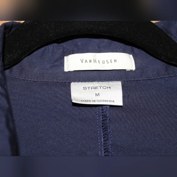 Van Heusen womens button up blouse, navy blue - Picture 3 of 4